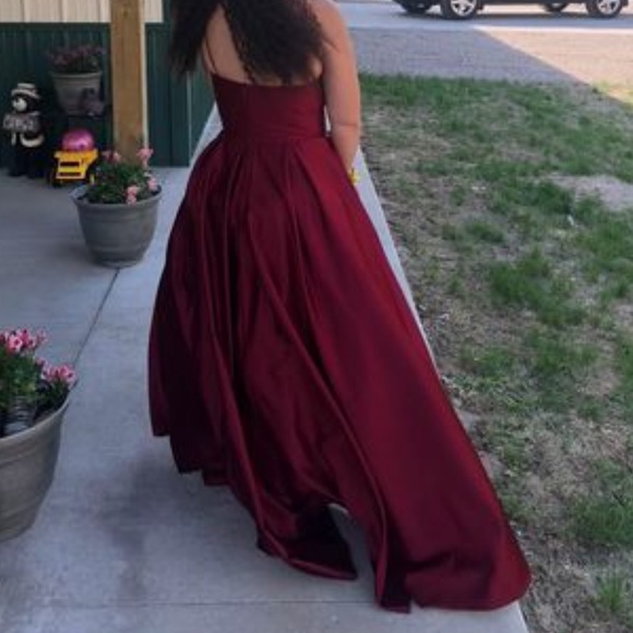 Red prom dress - Picture 2 of 3